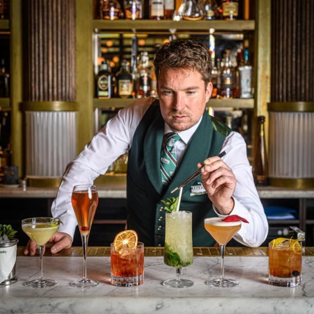 株式会社トランジットホールディングスの求人募集情報