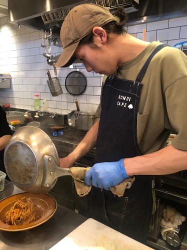 Bondi Cafe ボンダイカフェ Nakameguro ホール のアルバイト パート求人募集 オシャレなカフェ レストランのバイト 求人のラテコ