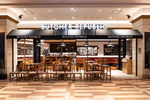 ブッチャー リパブリック グランツリー シカゴピザ グリル 武蔵小杉 ホール の正社員求人募集 オシャレなカフェ レストランのバイト 求人のラテコ